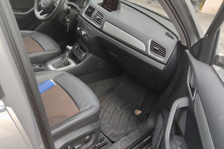 Audi Q3 2018 #28 Audi Q3 2018 car image #28