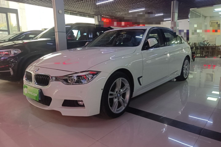 BMW 3 Series 2018 car image #2