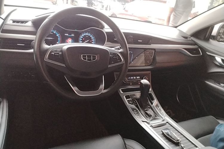 GEELY Emgrand 2019 #10 GEELY Emgrand 2019 car image #10
