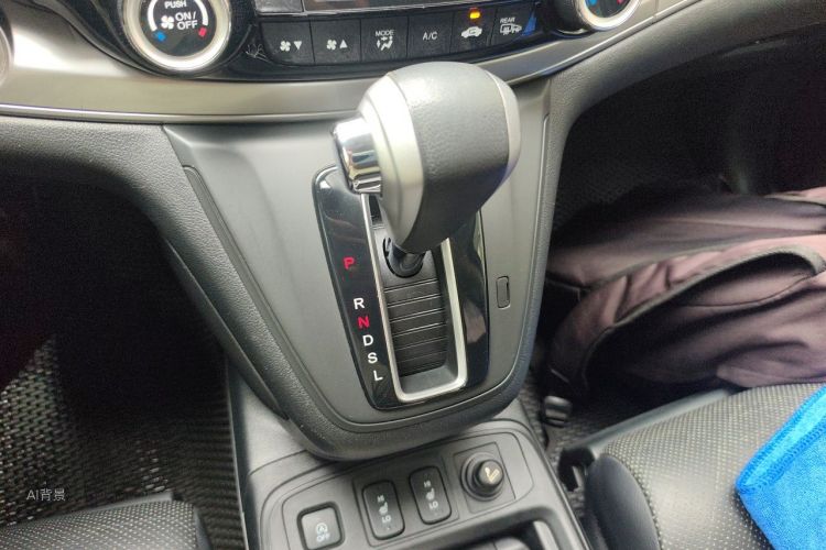 Honda CR-V 2015 car image #16