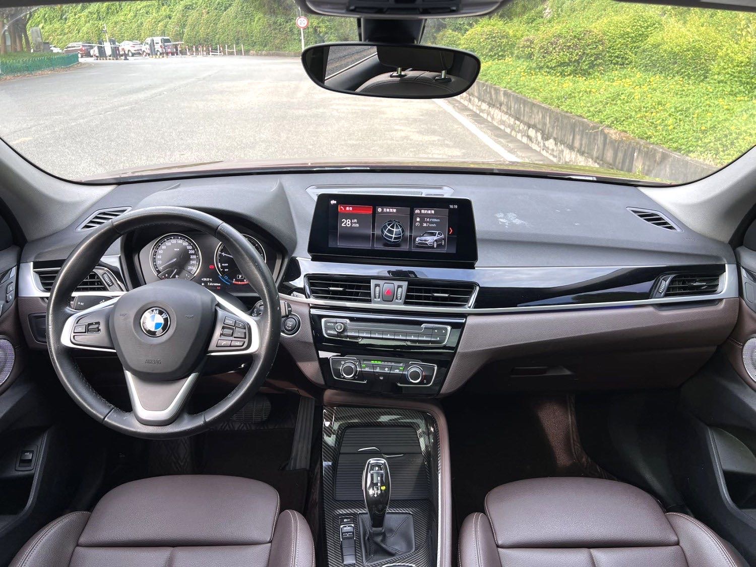 BMW X1 2021 #5 BMW X1 2021 صورة سيارة #5