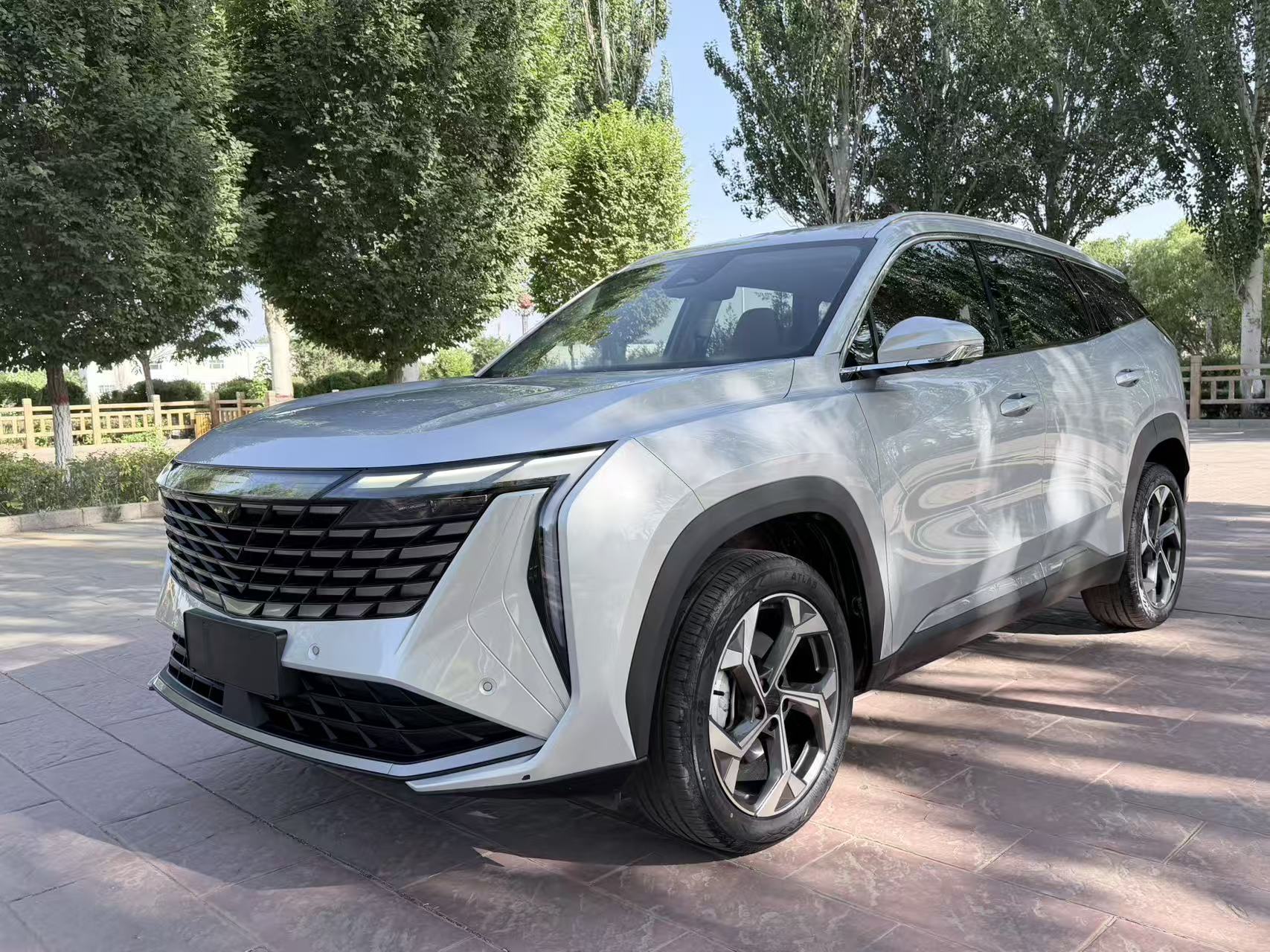 GEELY Boyue L 2024 GEELY Boyue L 2024 car image