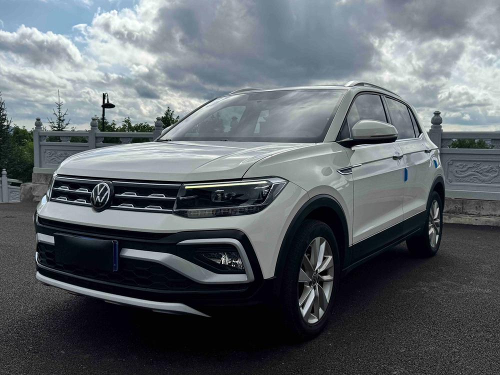Volkswagen T-Cross 2021 car image 