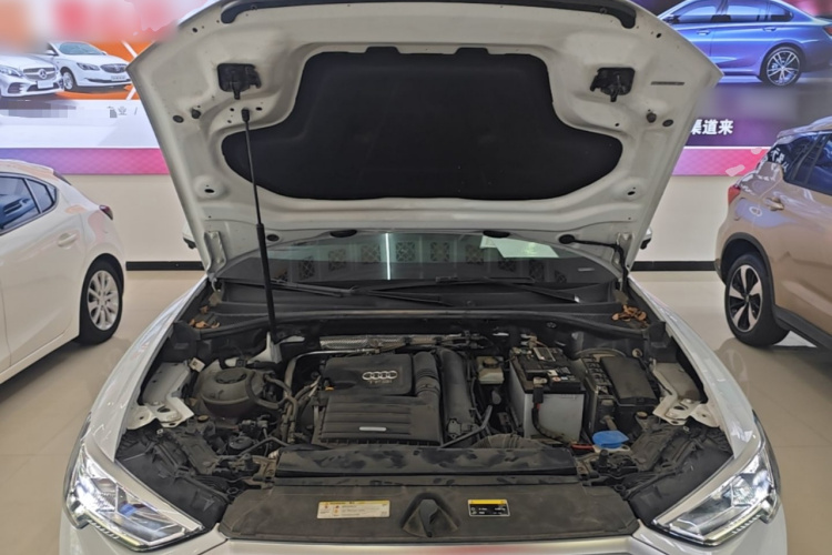Audi Q3 2019 #22 Audi Q3 2019 car image #22
