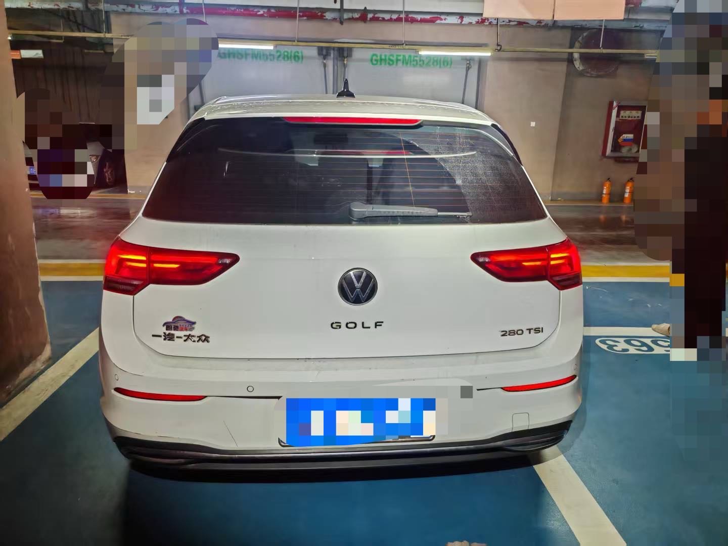Volkswagen Golf 2022 car image #5