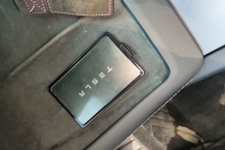 Tesla Model 3 2024 #9 Tesla Model 3 2024 car image #9