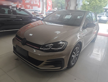 Volkswagen Golf 2016 immagine di auto 