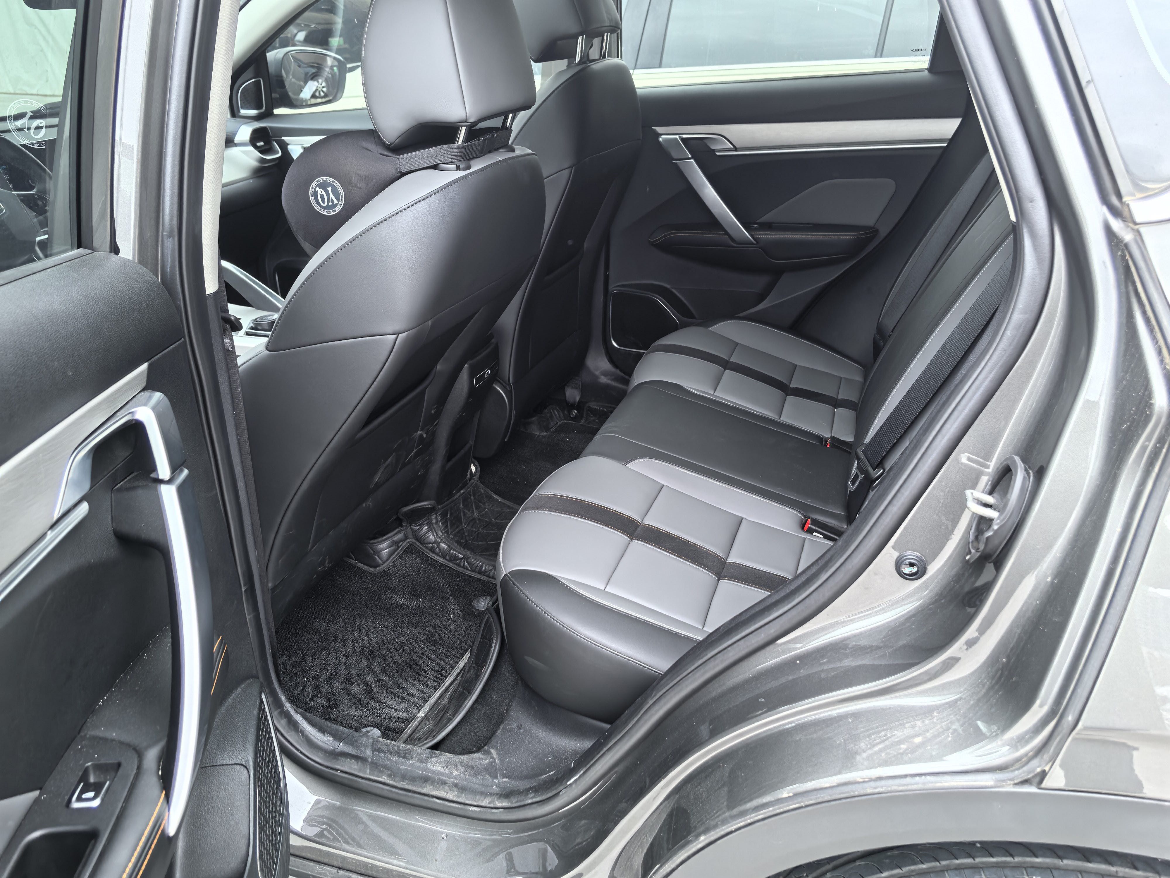 GEELY Coolray 2024 imagen de coche #6