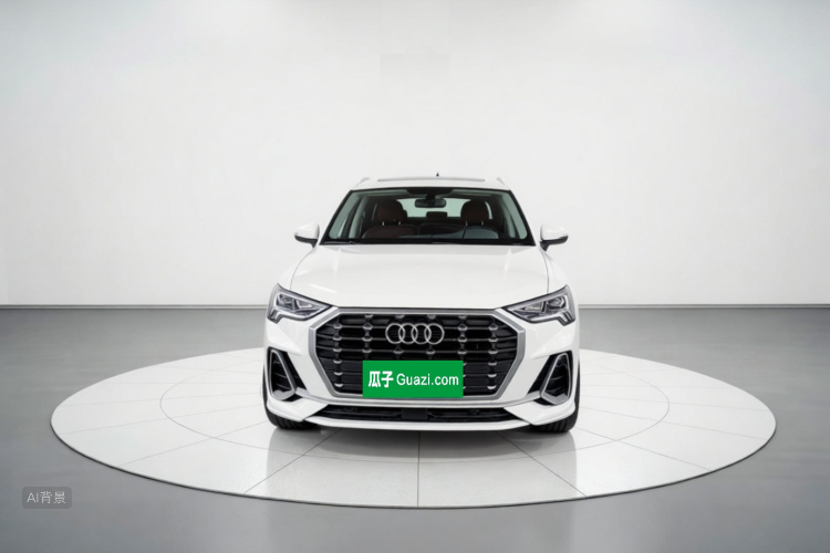 Audi Q3 2019 car image #3