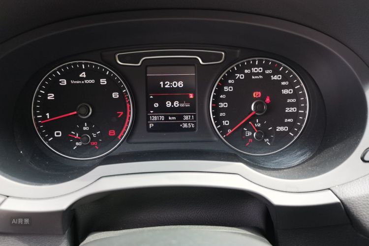 Audi Q3 2015 #14 Audi Q3 2015 car image #14