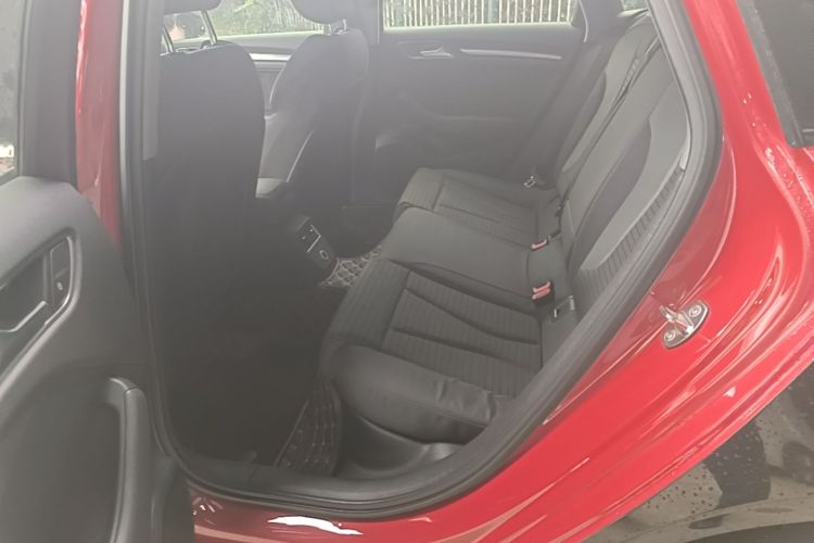 Audi A3 2018 image de voiture #13
