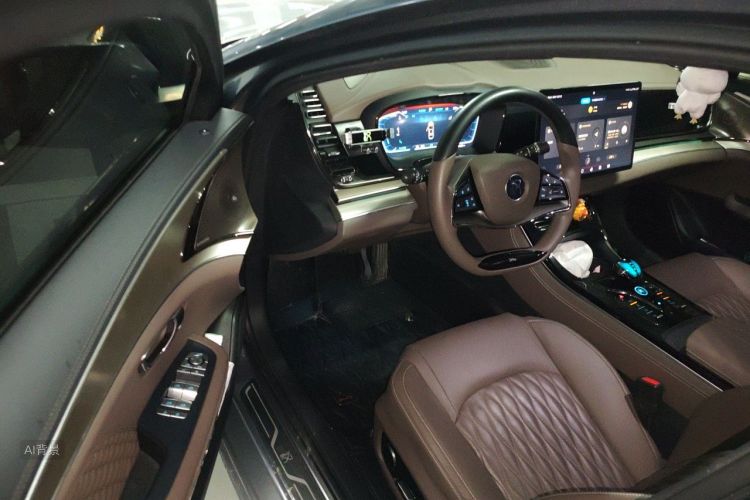 BYD Han 2023 صورة سيارة #18