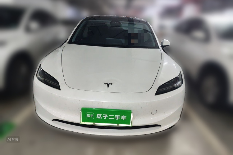 Tesla Model 3 2026 car image #3