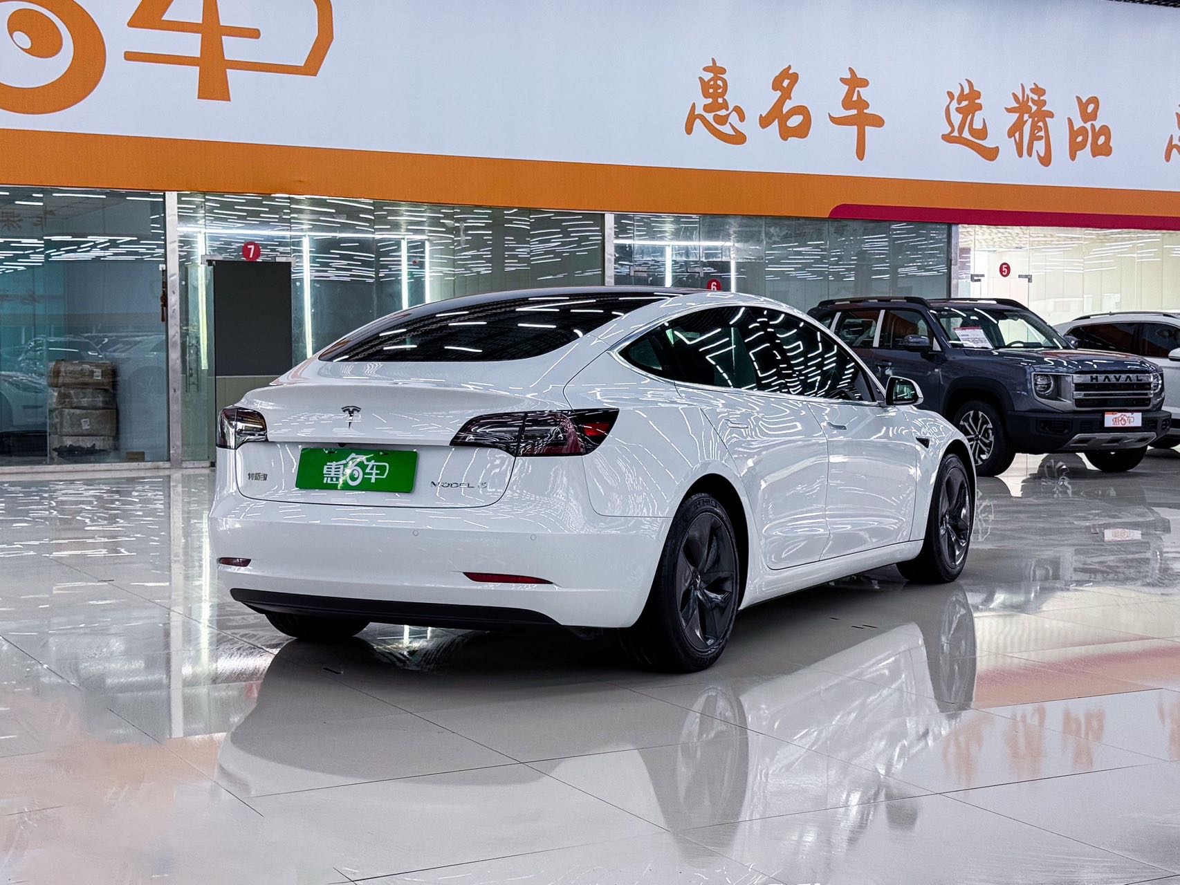 Tesla Model 3 2020 car image #7