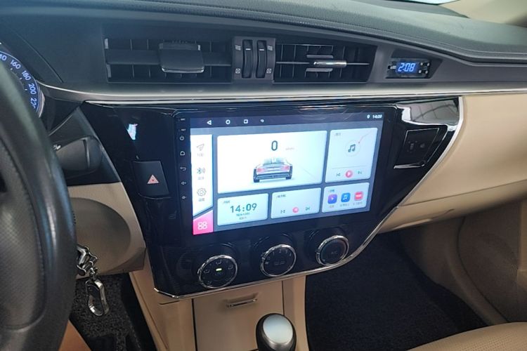 Toyota Corolla 2015 car image #13