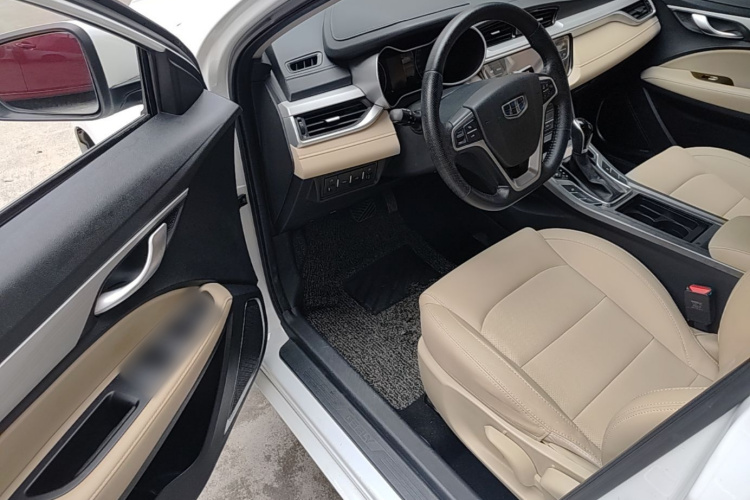 GEELY Emgrand 2018 #16 GEELY Emgrand 2018 car image #16