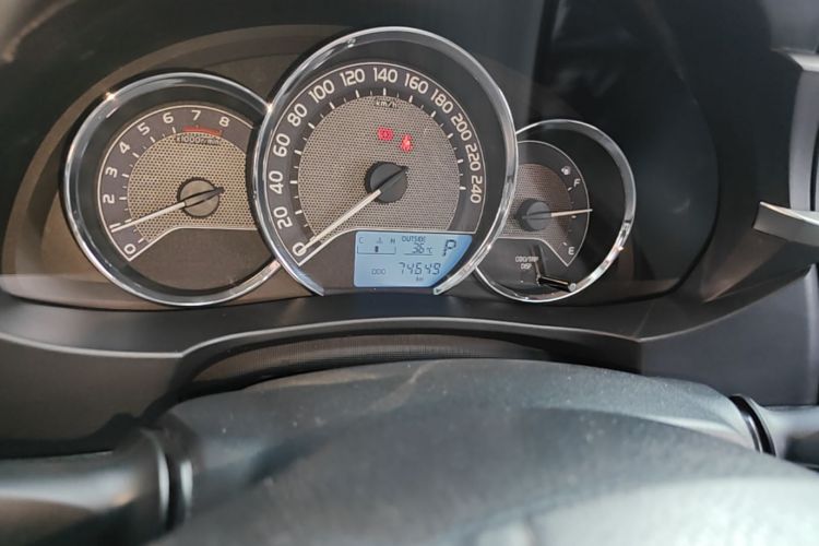Toyota Corolla 2017 #23 Toyota Corolla 2017 car image #23