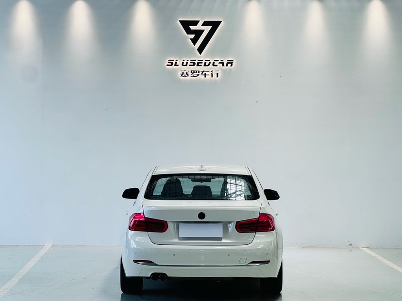 BMW 3 Series 2017 #8 BMW 3 Series 2017 car image #8