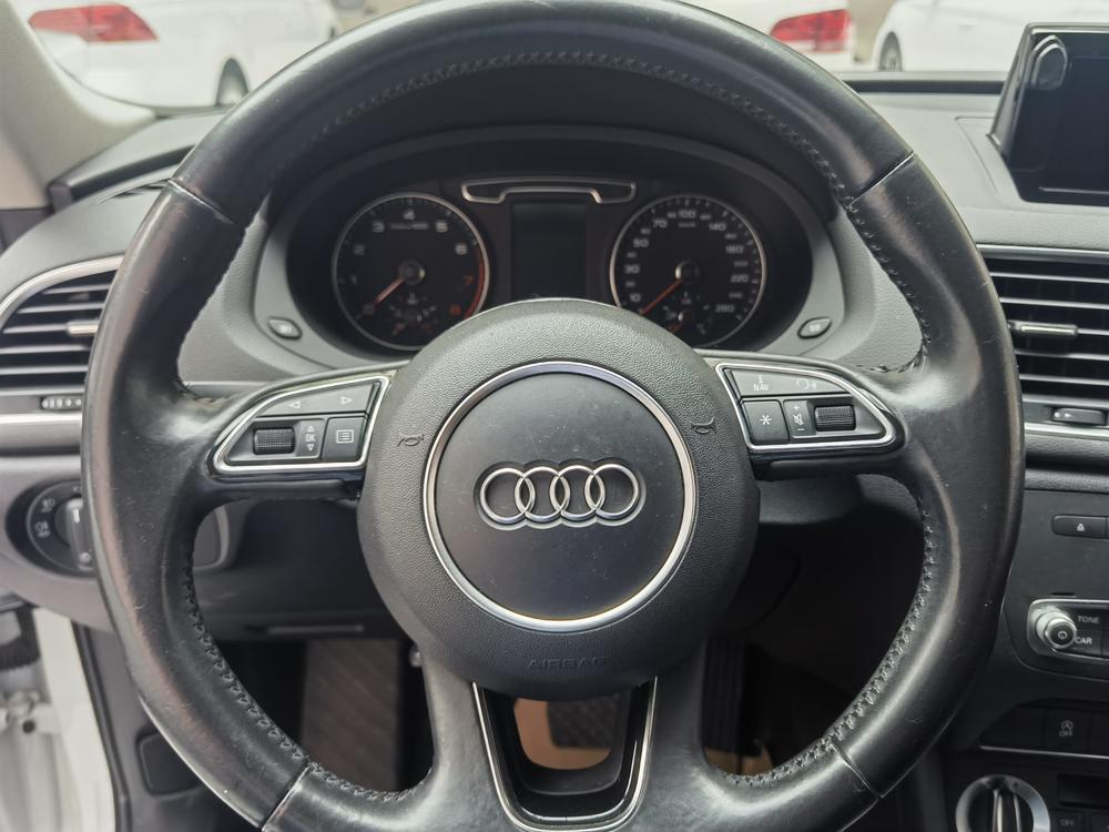 Audi Q3 2015 #16 Audi Q3 2015 car image #16