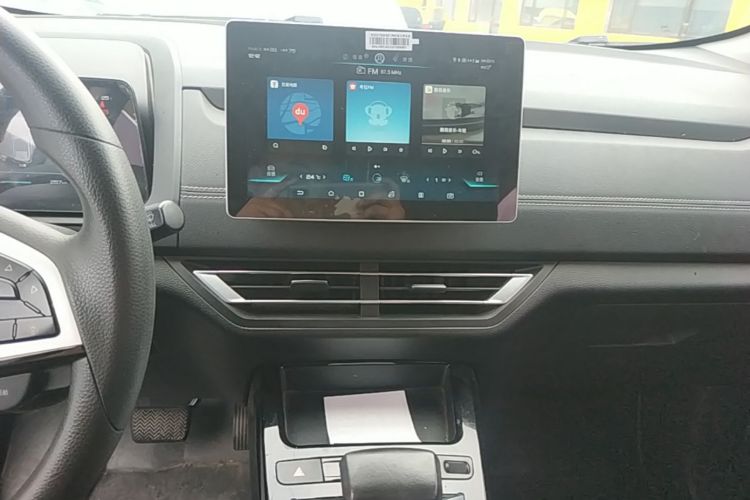 BYD Yuan New Energy 2019 car image #13