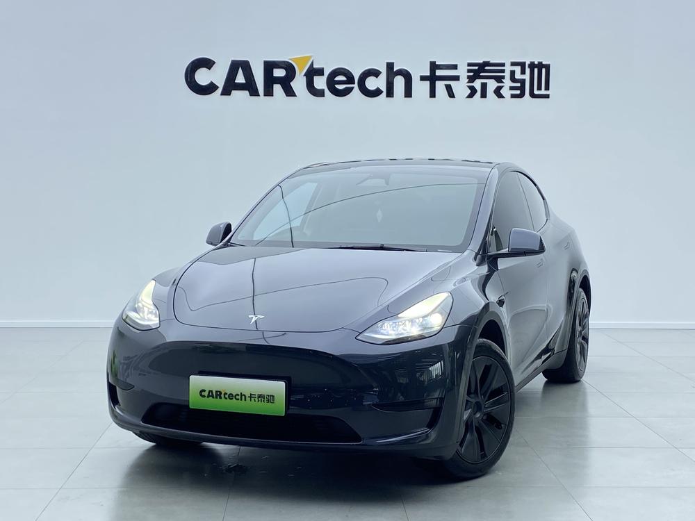 Tesla Model Y 2025 #10 Tesla Model Y 2025 car image #10