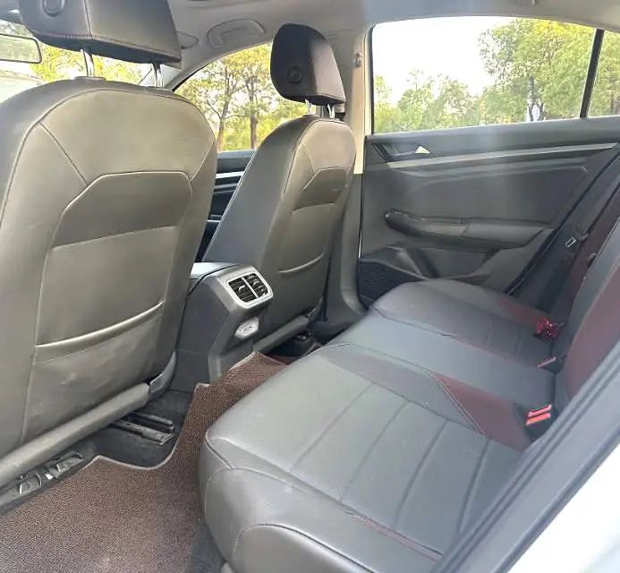 Volkswagen Bora 2022 car image #8