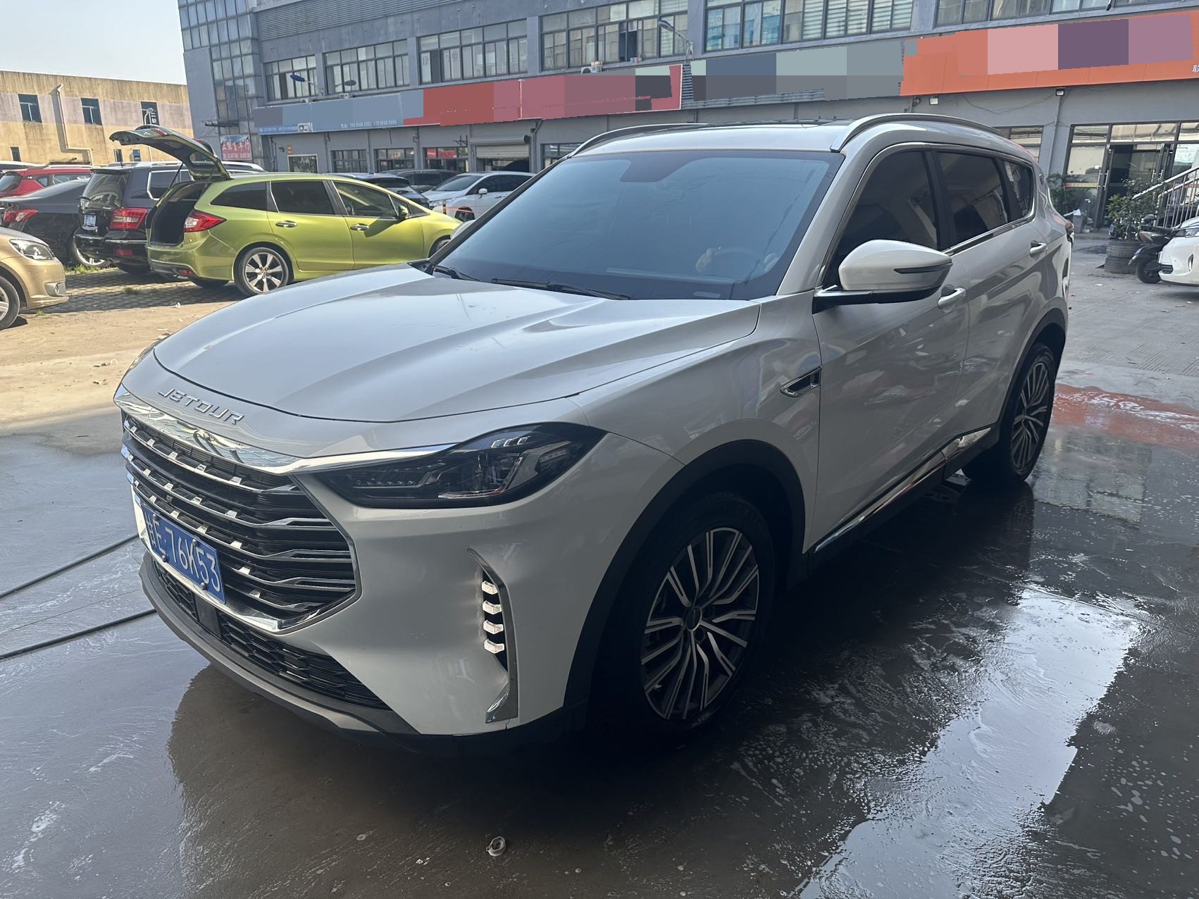 Jetour X70 PLUS 2023 car image 