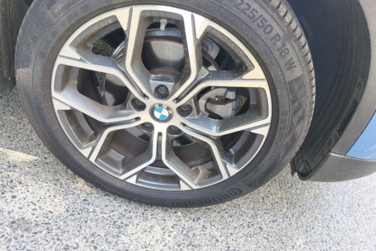 BMW X1 2020 car image #9