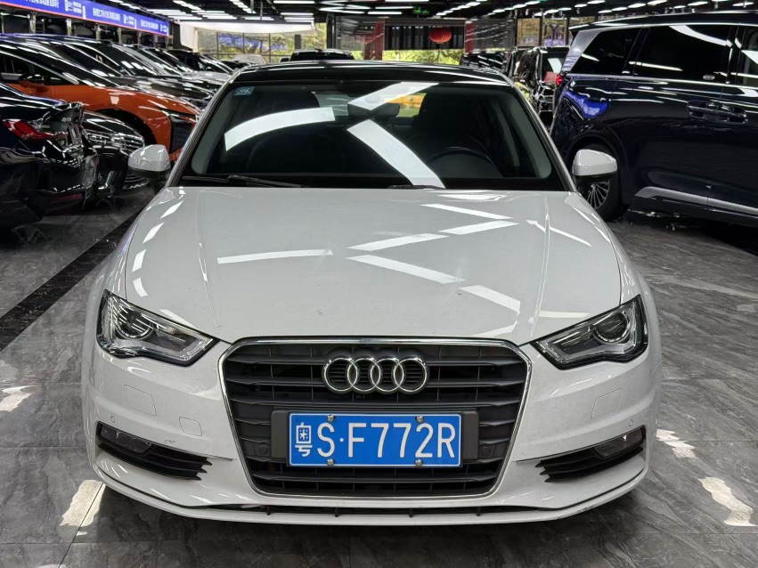 Audi A3 2017 car image #2