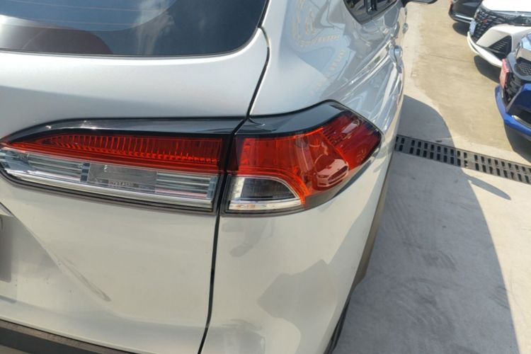 Toyota Corolla Cross 2024 car image #8