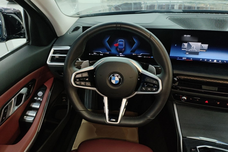 BMW 3 Series 2025 car image #15