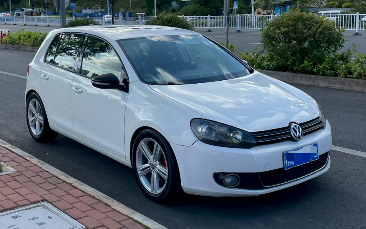 Volkswagen Golf 2011 #3 Volkswagen Golf 2011 car image #3