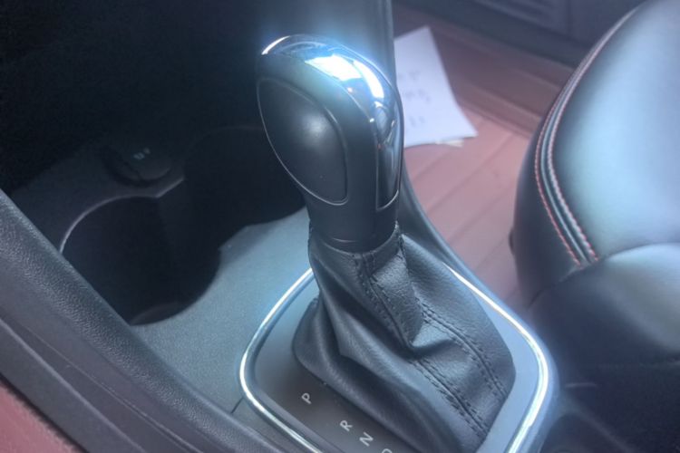 Volkswagen Polo 2017 car image #14