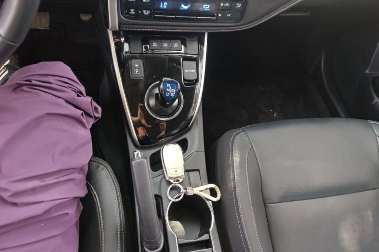 Toyota Corolla 2019 #19 Toyota Corolla 2019 car image #19