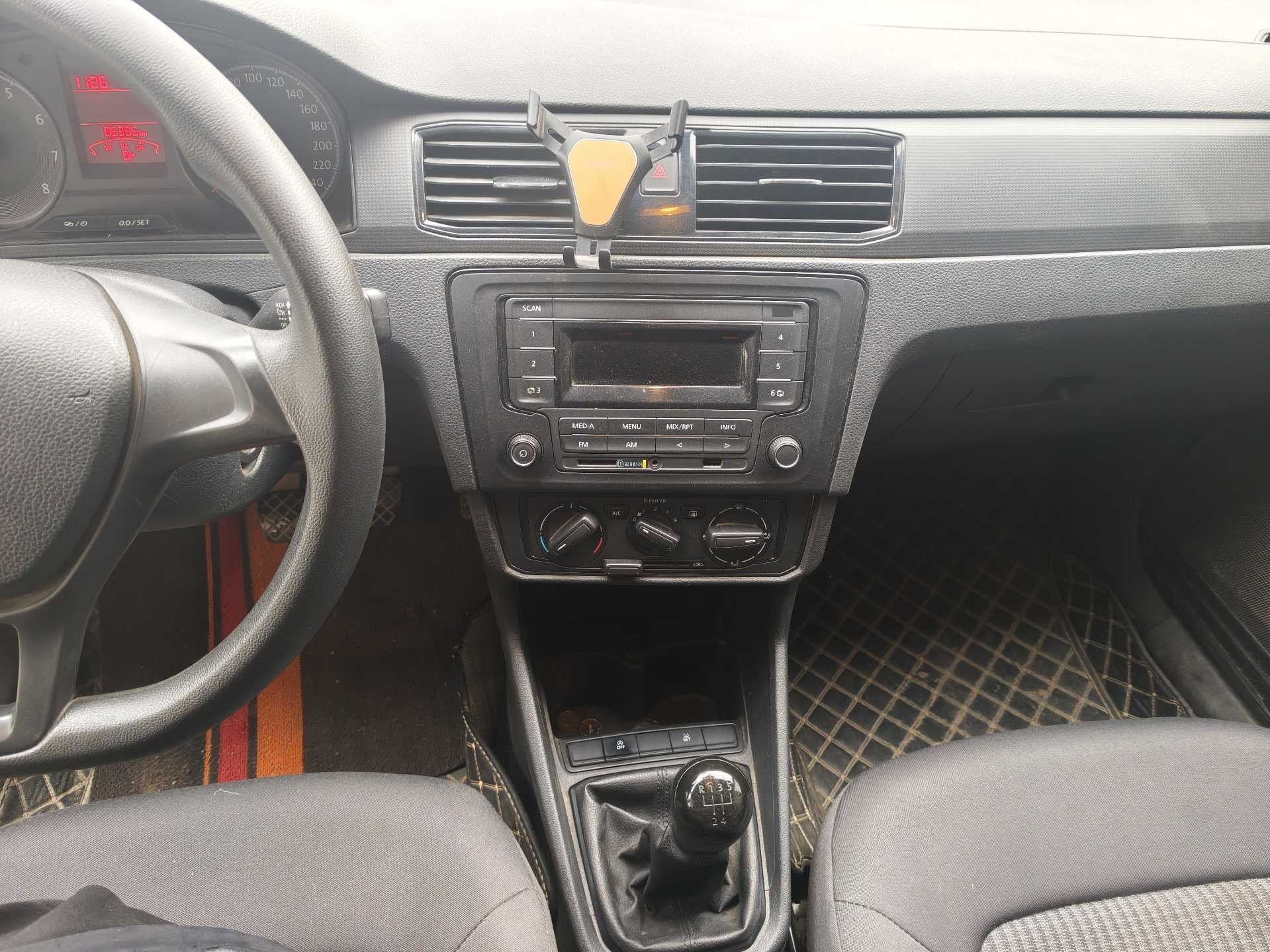 Volkswagen Santana 2021 imagem de carro #6