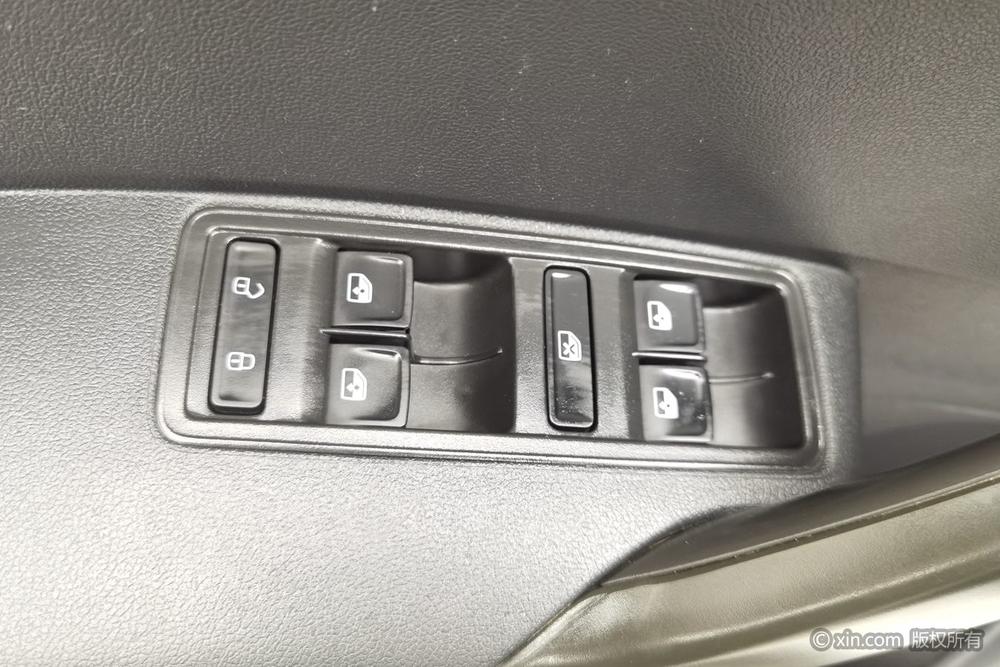 Volkswagen Santana 2016 #22 Volkswagen Santana 2016 car image #22