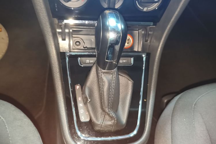 Volkswagen Bora 2015 #14 Volkswagen Bora 2015 immagine di auto #14