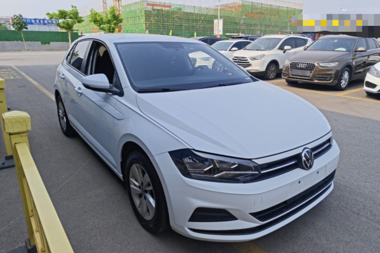 Volkswagen Polo 2023 car image #4