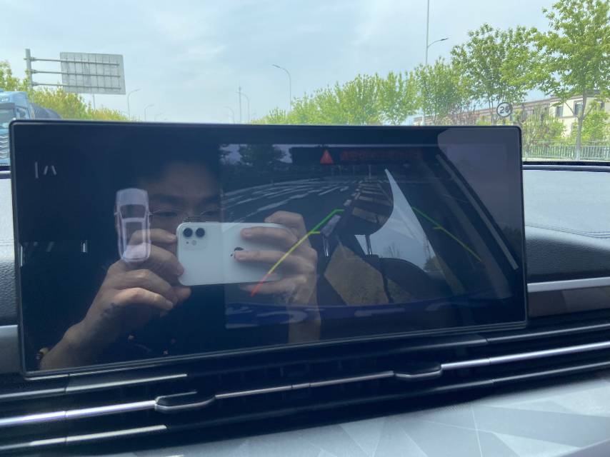GEELY Vision X6 2022 car image #16