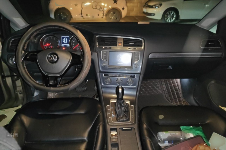 Volkswagen Golf 2017 car image #11