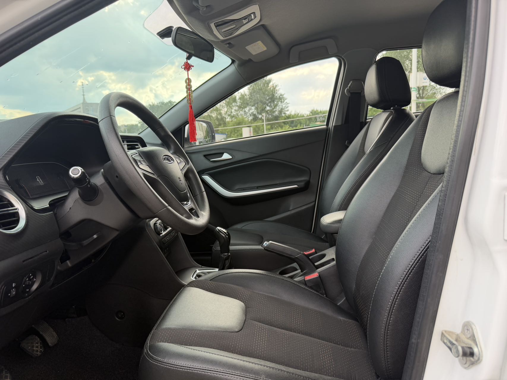 Chery Tiggo 3x 2018 car image #7