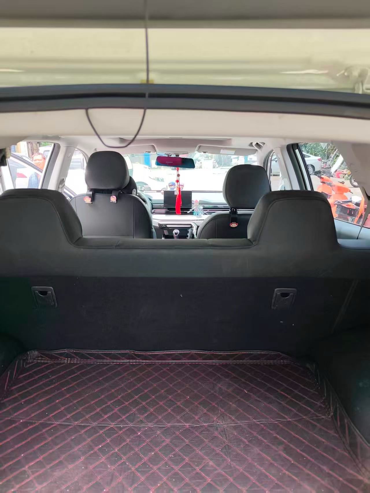 GEELY Vision X6 2023 car image #4