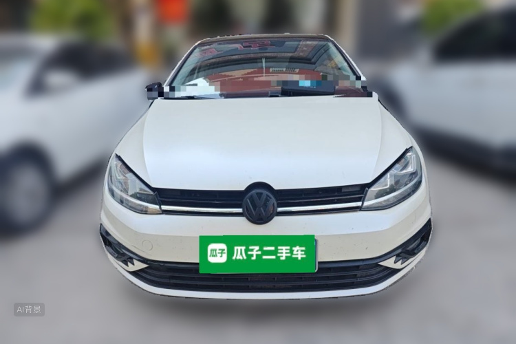 Volkswagen Golf 2019 car image #3
