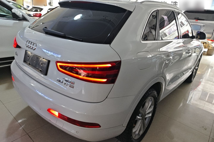 Audi Q3 2016 #5 Audi Q3 2016 car image #5