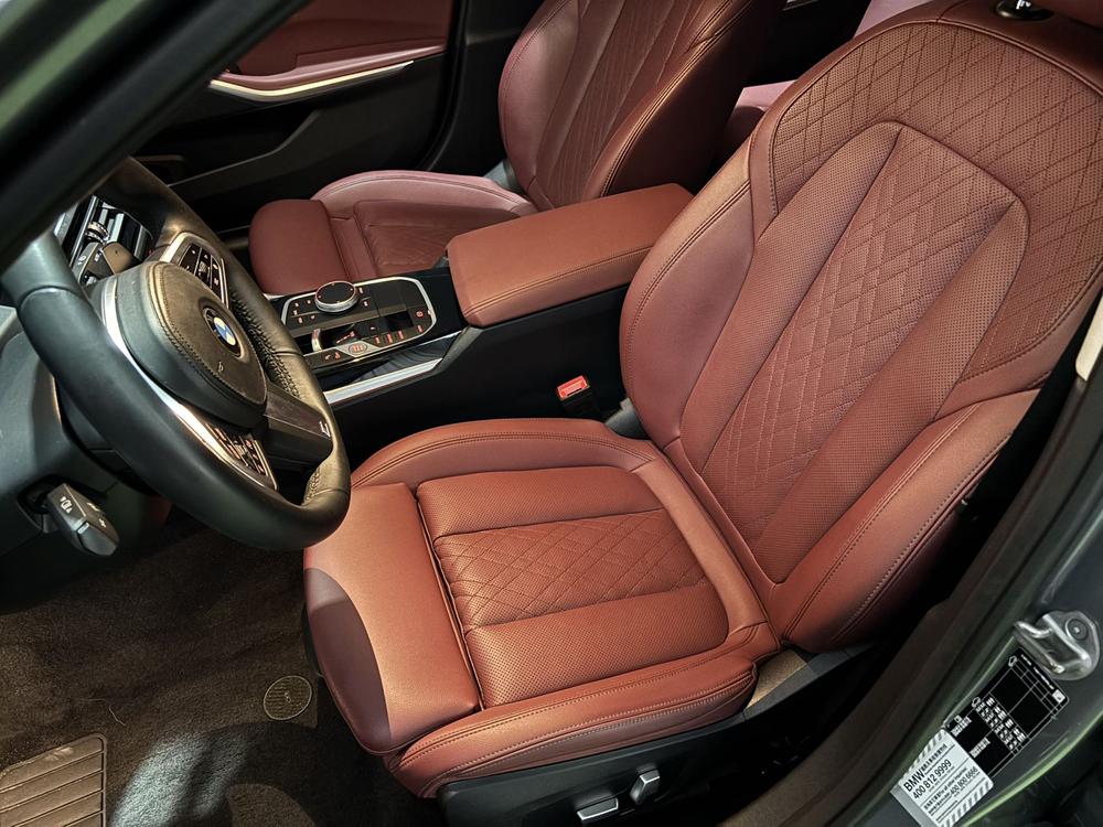 BMW 3 Series 2023 car image #18