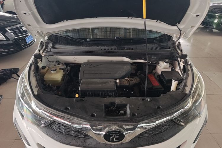 BYD Yuan 2017 #20 BYD Yuan 2017 car image #20