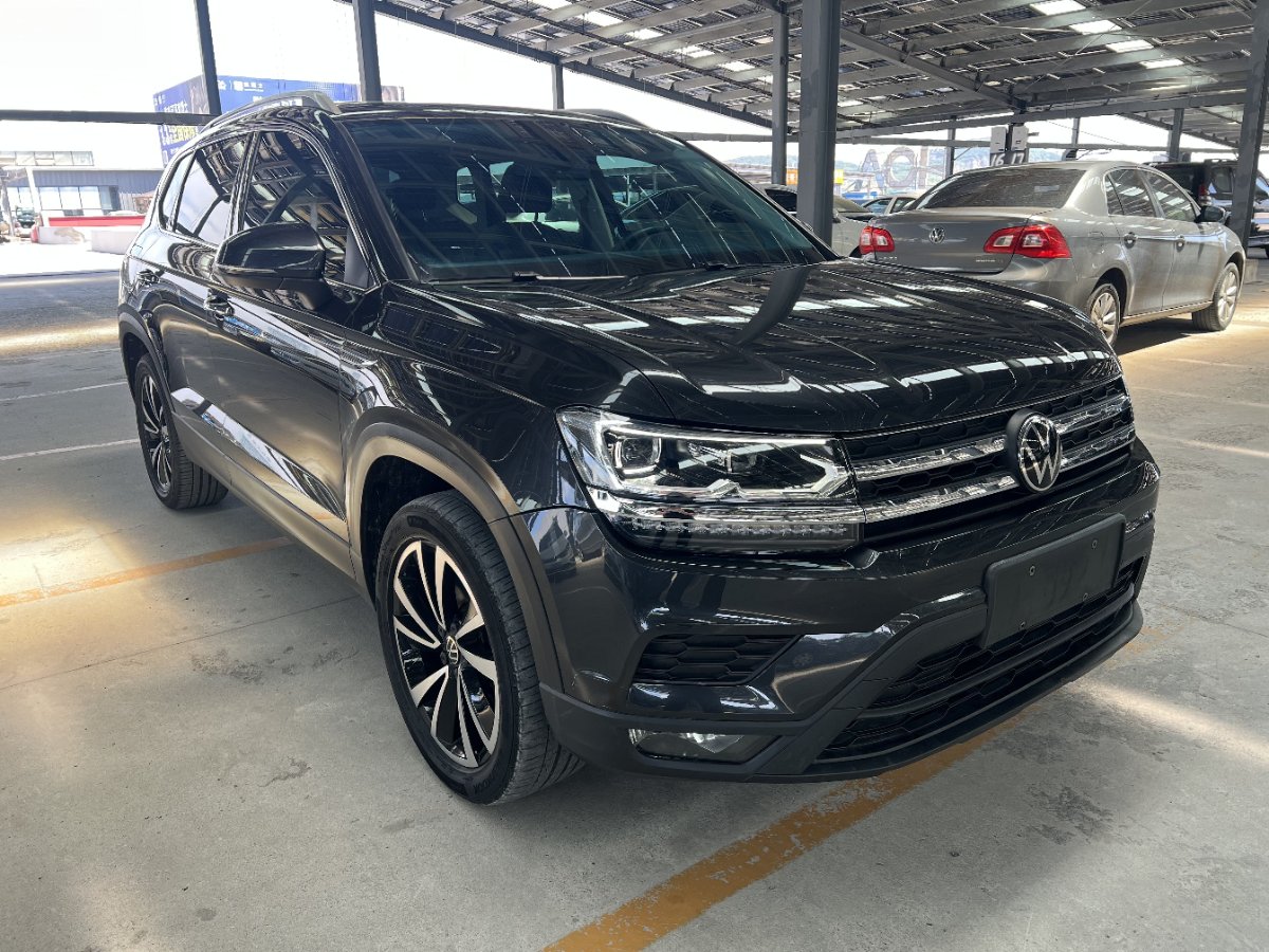 Volkswagen Tharu 2022 car image #3