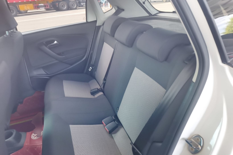 Volkswagen Polo 2019 #17 Volkswagen Polo 2019 car image #17