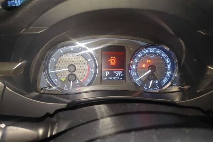 Toyota Corolla 2015 car image #13