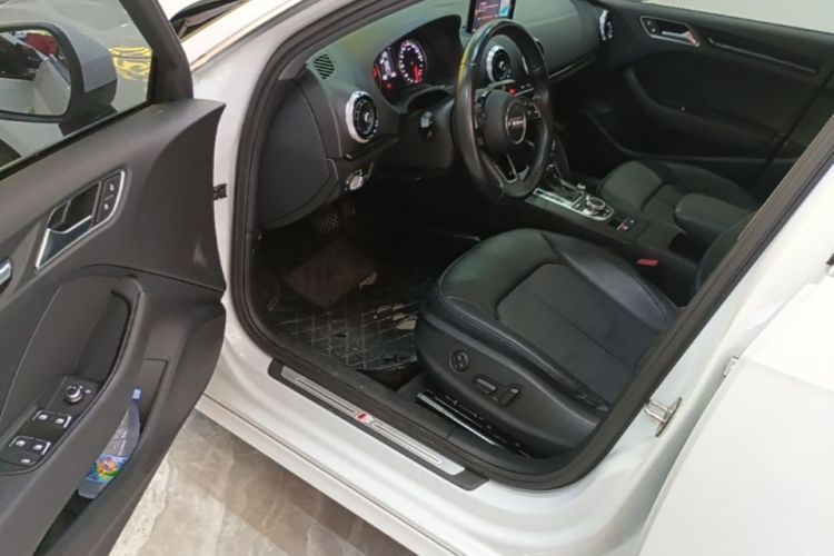 Audi A3 2018 #12 Audi A3 2018 car image #12